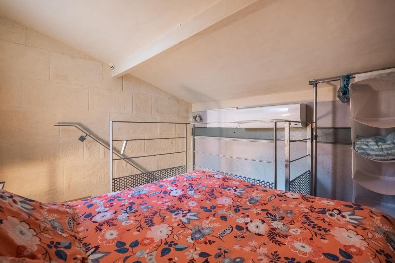 Studio En Duplex-Aircon-Terrasse-Parking-Calme Бордо Екстер'єр фото