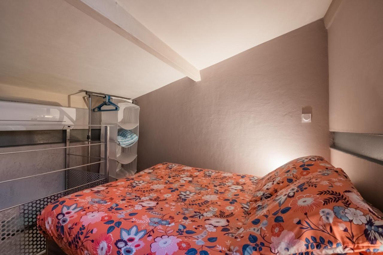 Studio En Duplex-Aircon-Terrasse-Parking-Calme Бордо Екстер'єр фото